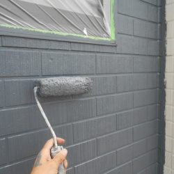 外壁の仕上げ塗り③