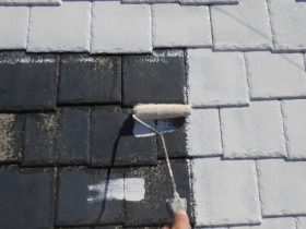屋根下塗り
